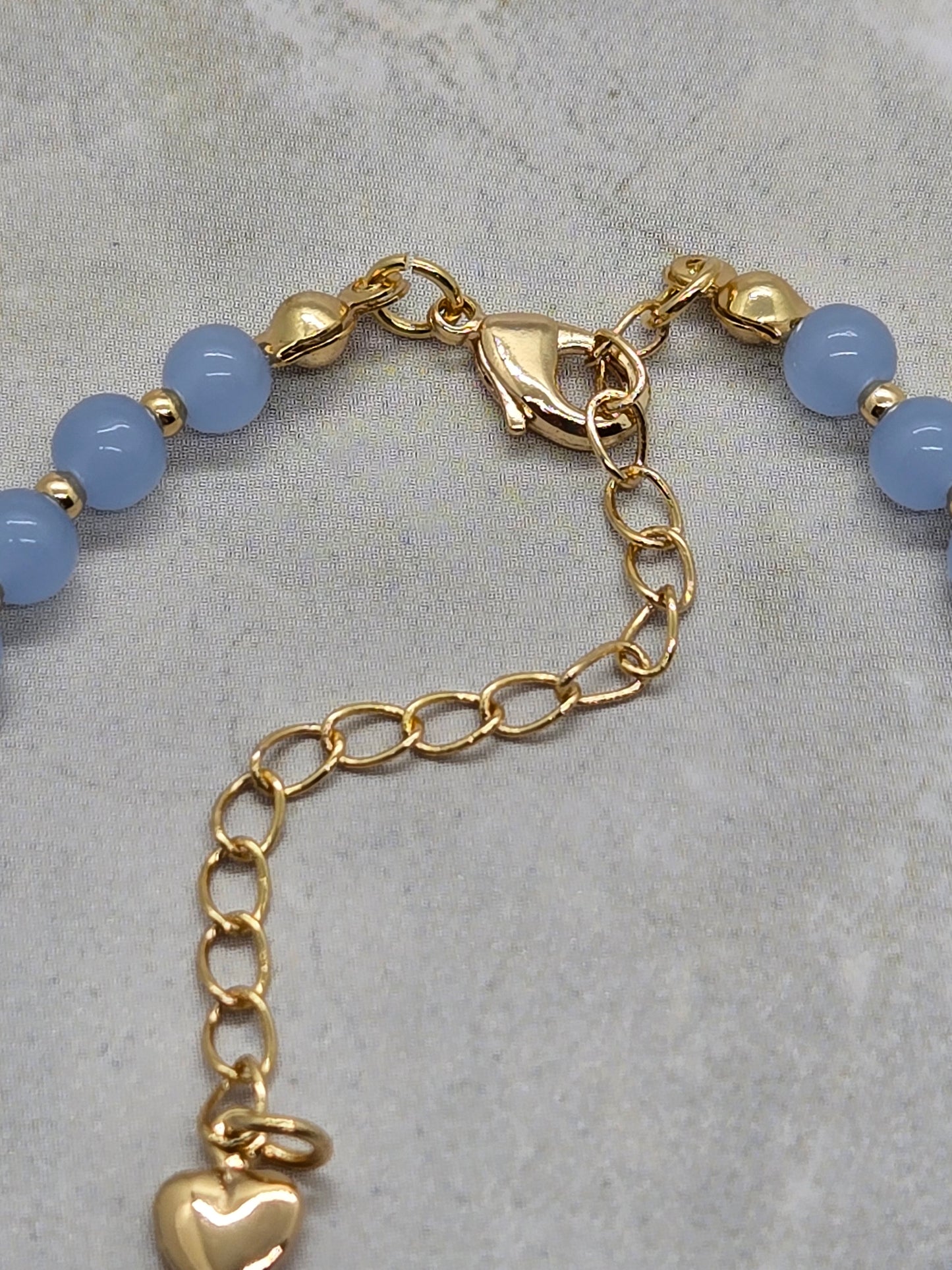 Blue and gold plated beads bracelet