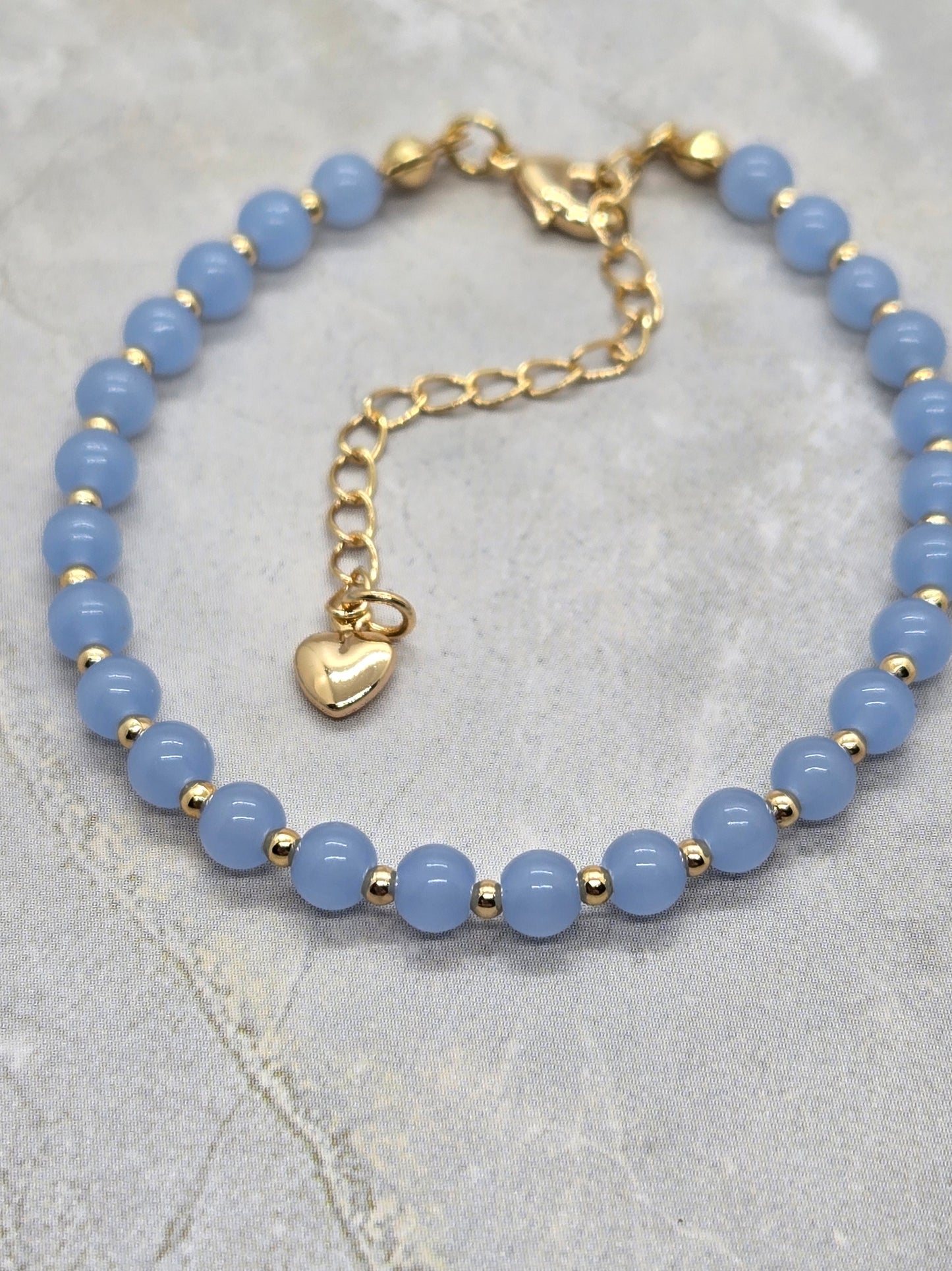 Blue and gold plated beads bracelet