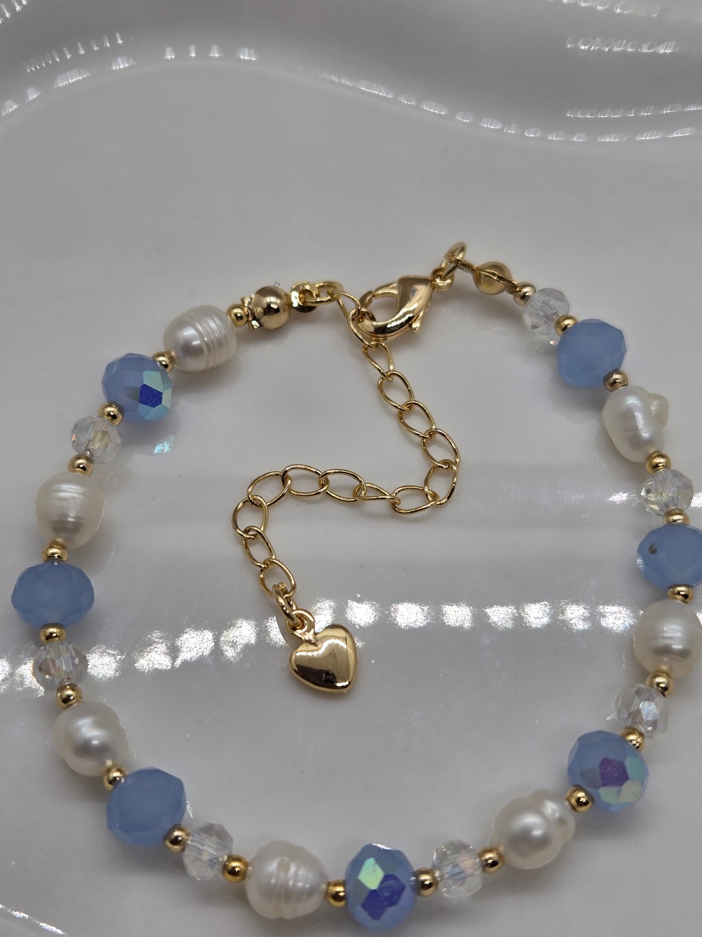 Blue, water pearls and gold plated beads Bracelet