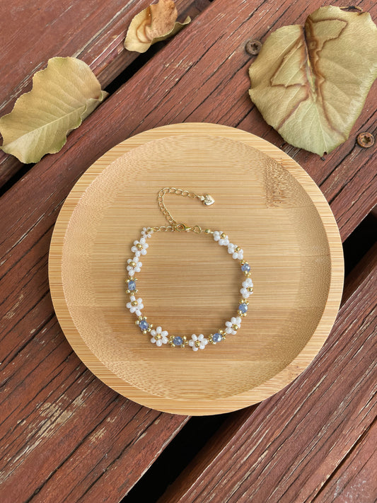 Blue Daisy Handmade Bracelet