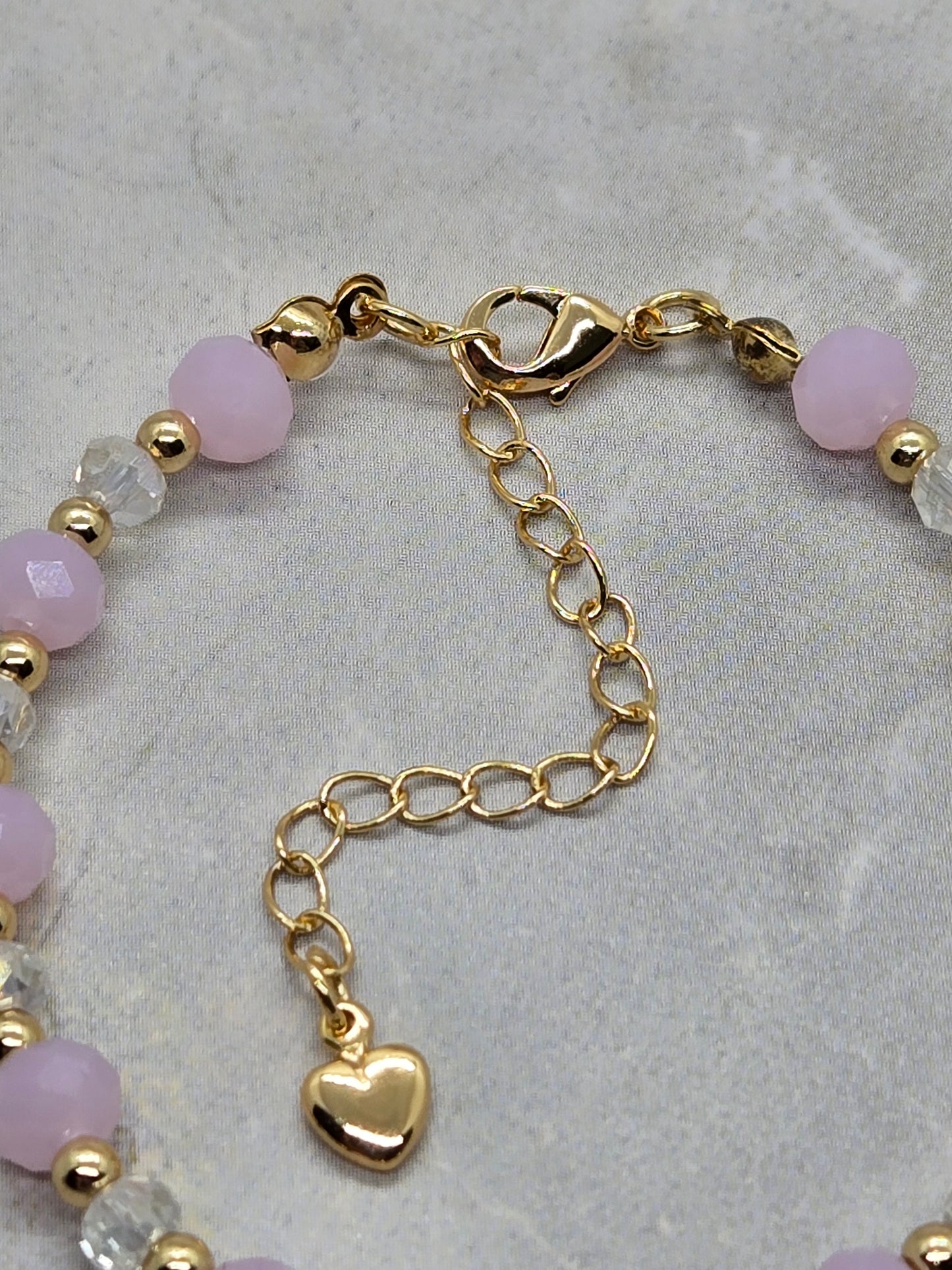 Pink, transparent and gold beads Bracelet