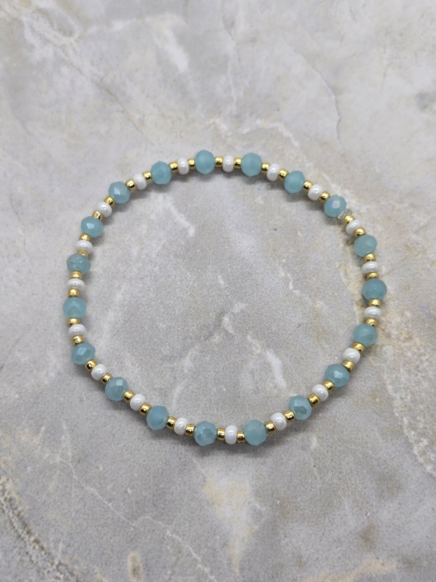 Blue, white and gold beads elastic bracelet 6.5 inch