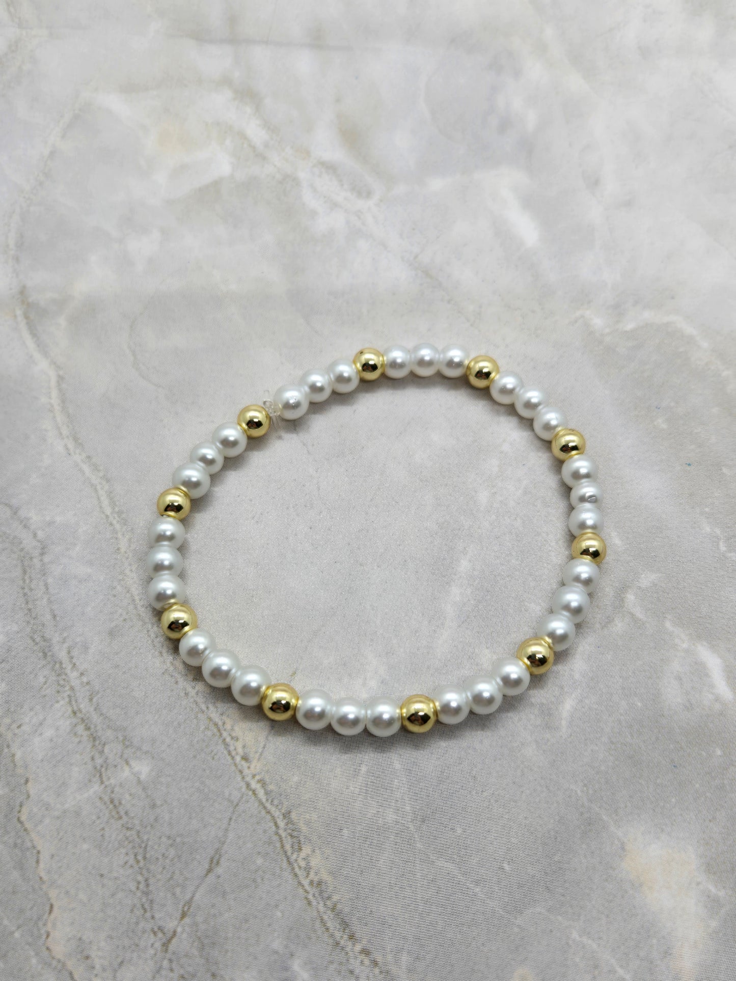 White and Gold Plated Bracelet 4mm 6 inch