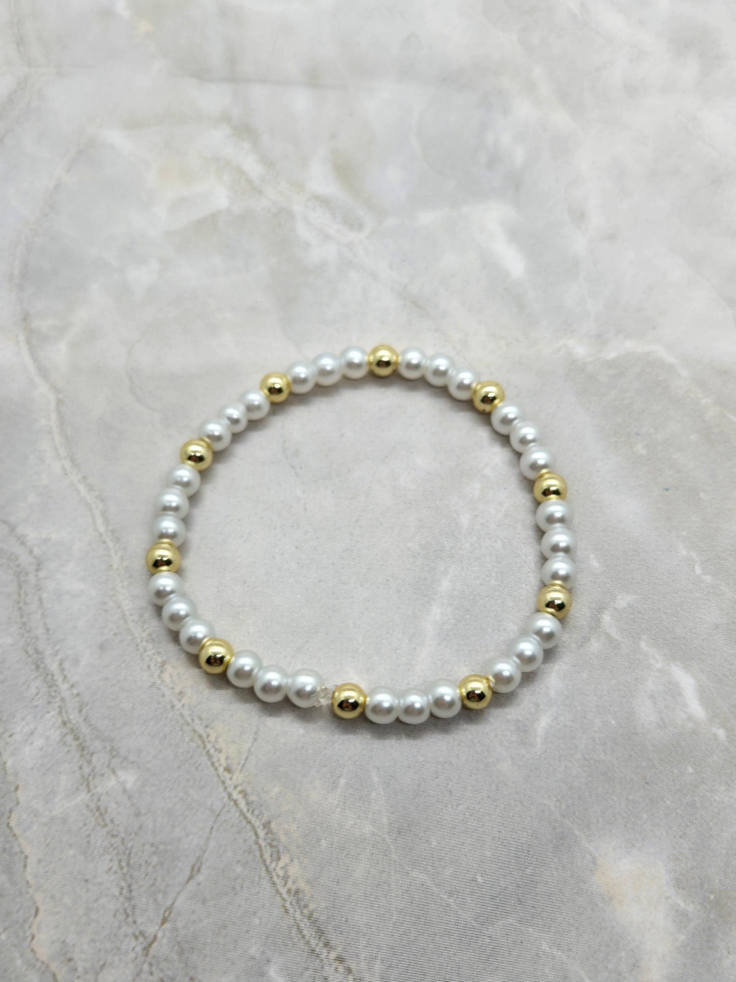 White and Gold Plated Bracelet 4mm 6 inch