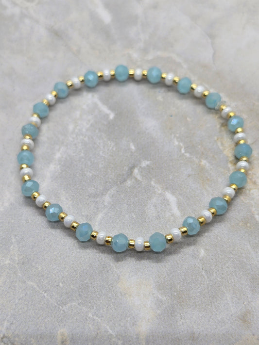 Blue, white and gold beads elastic bracelet 6.5 inch